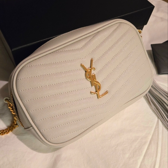 SAINT LAURENT YSL Mini Lou Matelassé Camera Bag Crema Soft, Grainy Leather - Picture 8 of 16